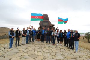 В связи с профессиональным праздником сотрудников Агстафинского Регионального Управления Культуры и Туризма была организована экскурсия в пещерный комплекс «Кешикчидаг». В связи с профессиональным праздником сотрудников Агстафинского Регионального Управления Культуры и Туризма была организована экскурсия в пещерный комплекс «Кешикчидаг».