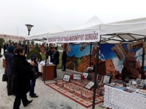 Рекламный павильон Государственного историко-культурного заповедника «Кешикчидаг». Рекламный павильон Государственного историко-культурного заповедника «Кешикчидаг».