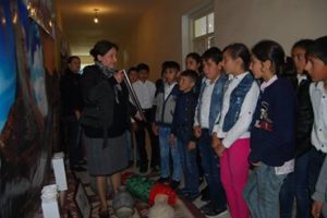 Наше мероприятие состоялось в средней школе деревни Хылхына.