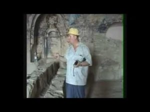 Imash Hajiyev, Doctor of Science in Art Studies, Associaate Professor, real member of the Turon Academy of Sciences of the Republic of Uzbekistan, while giving information about the caves located in the Keshikchidagh caves complex.
