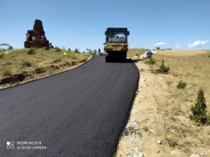 Новые изображения асфальтовой дороги, построенной вокруг «Вершины имени Ильхама Алиева»