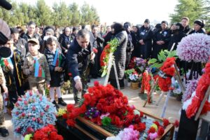 «Как Кешикчидаг, мы с теми, кто написал славную историю в Карабахе» «Как Кешикчидаг, мы с теми, кто написал славную историю в Карабахе»