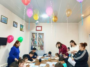 25 noyabr 2025-ci il tarixində Qazax “1 İnci Psixologiya və Nitq Mərkəzi”nin xüsusi qayğıya ehtiyacı olan uşaqları “Keşikçidağ” Dövlət tarix-mədəniyyət qoruğunun inzibati binasında qonaq olmuşlar.