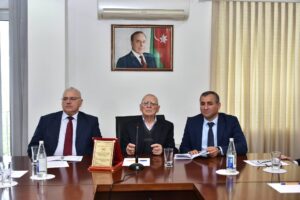 13-14 aprel 2026-cı il tarixlərində Azərbaycan Respublikası Mədəniyyət Nazirliyi yanında Mədəni İrsin Qorunması, İnkişafı və Bərpası üzrə Dövlət Xidməti, AMEA Arxeologiya və Antropologiya İnstitutu, Ağstafa rayon İcra Hakimiyyəti, “Avey” Dövlət tarix-mədəniyyət qoruğu və “Keşikçidağ” Dövlət tarix-mədəniyyət qoruğunun birgə təşkilatçılığı ilə AMEA Arxeologiya və Antropologiya İnstitutunun aparıcı elmi işçisi, paleolitşünas, tarix üzrə fəlsəfə doktoru, dosent Mansur Mansurovun anadan olmasının 90 illik yubileyinə və 18 Aprel Beynəlxalq Abidələr və Tarixi Yerlər Gününə həsr olunmuş “Gəncə-Qazax bölgəsinin arxeoloji və antropoloji tədqiqininin aktual problemləri” adlı beynəlxalq elmi konfrans keçirilmişdir.