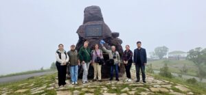 Şəhərsalma, mədəni irsin qorunması, dayanıqlı inkişaf və humanitar əməkdaşlıq məsələlərinin müzakirə olunduğu forum çərçivəsində ölkəmizə səfər edən xarici nümayəndə heyətlərinin tarixi məkanlara təşkil olunan səfərləri xüsusi əhəmiyyət kəsb edir. Şəhərsalma, mədəni irsin qorunması, dayanıqlı inkişaf və humanitar əməkdaşlıq məsələlərinin müzakirə olunduğu forum çərçivəsində ölkəmizə səfər edən xarici nümayəndə heyətlərinin tarixi məkanlara təşkil olunan səfərləri xüsusi əhəmiyyət kəsb edir.